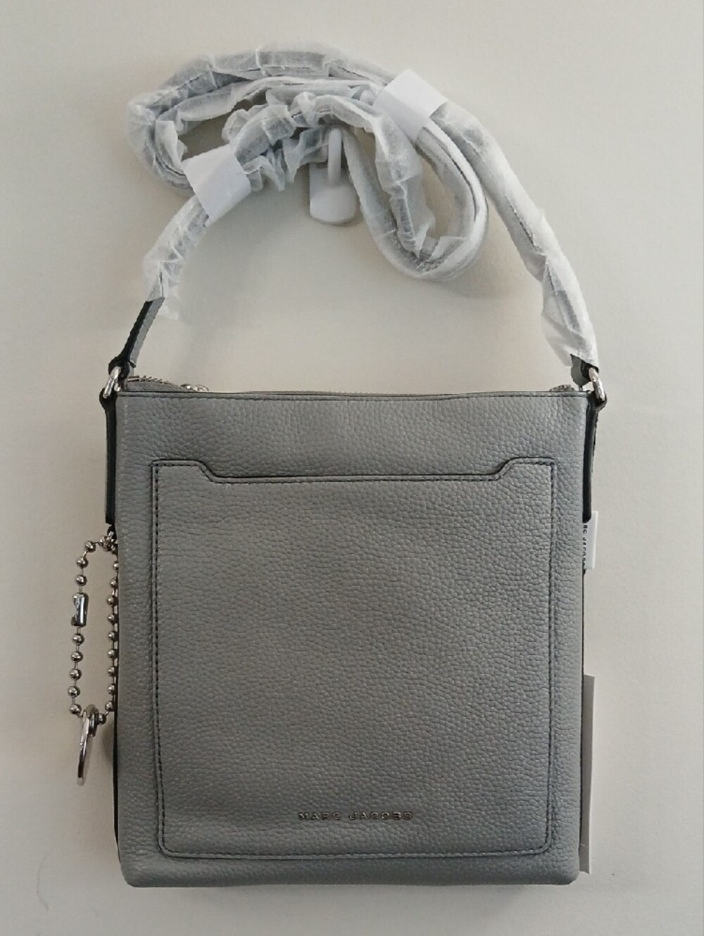 Marc Jacobs Light Gray Pebbled Leather Messenger Bag